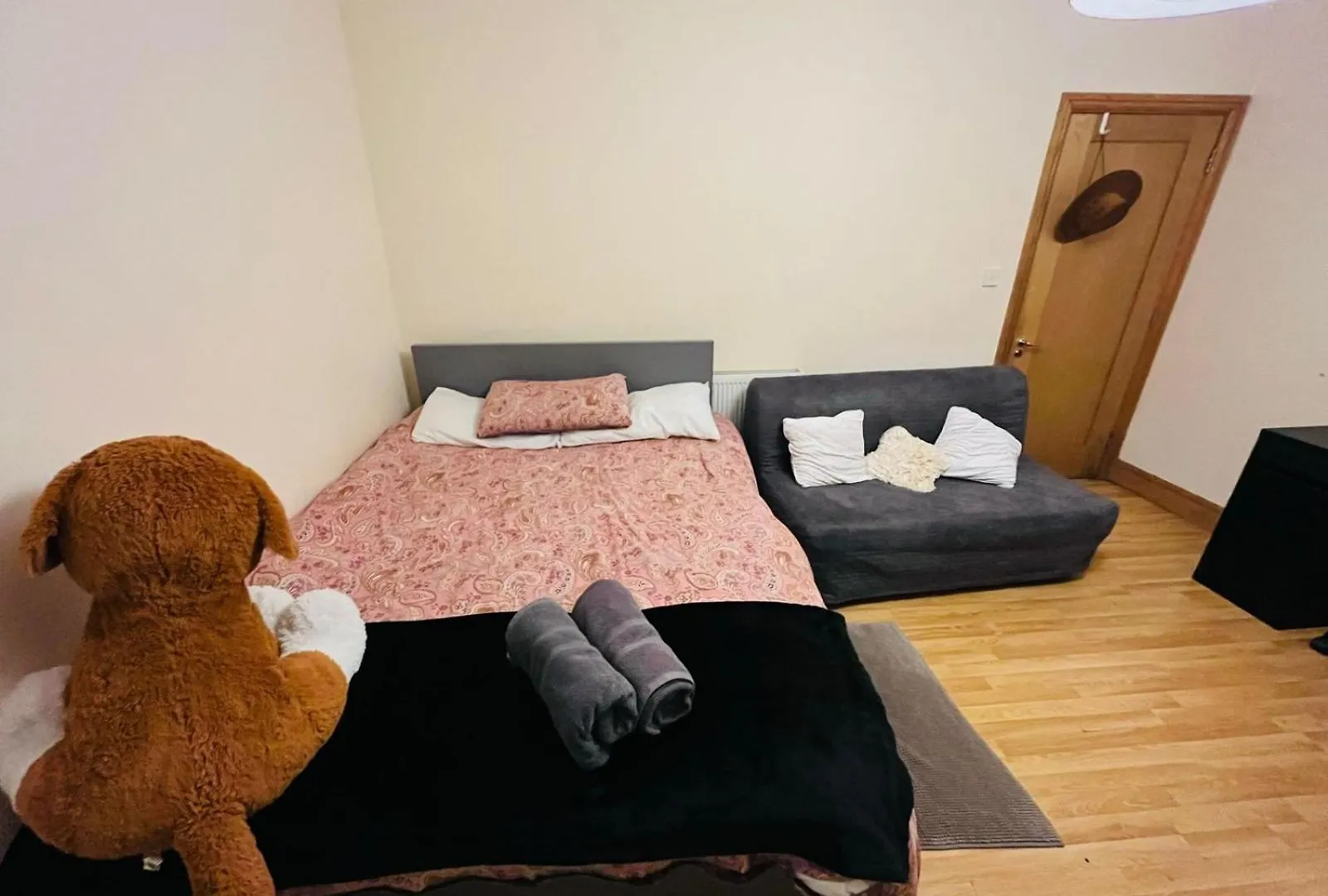 Habitacion Cuadruple Δουβλίνο Δωμάτια σε οικογενειακή κατοικία