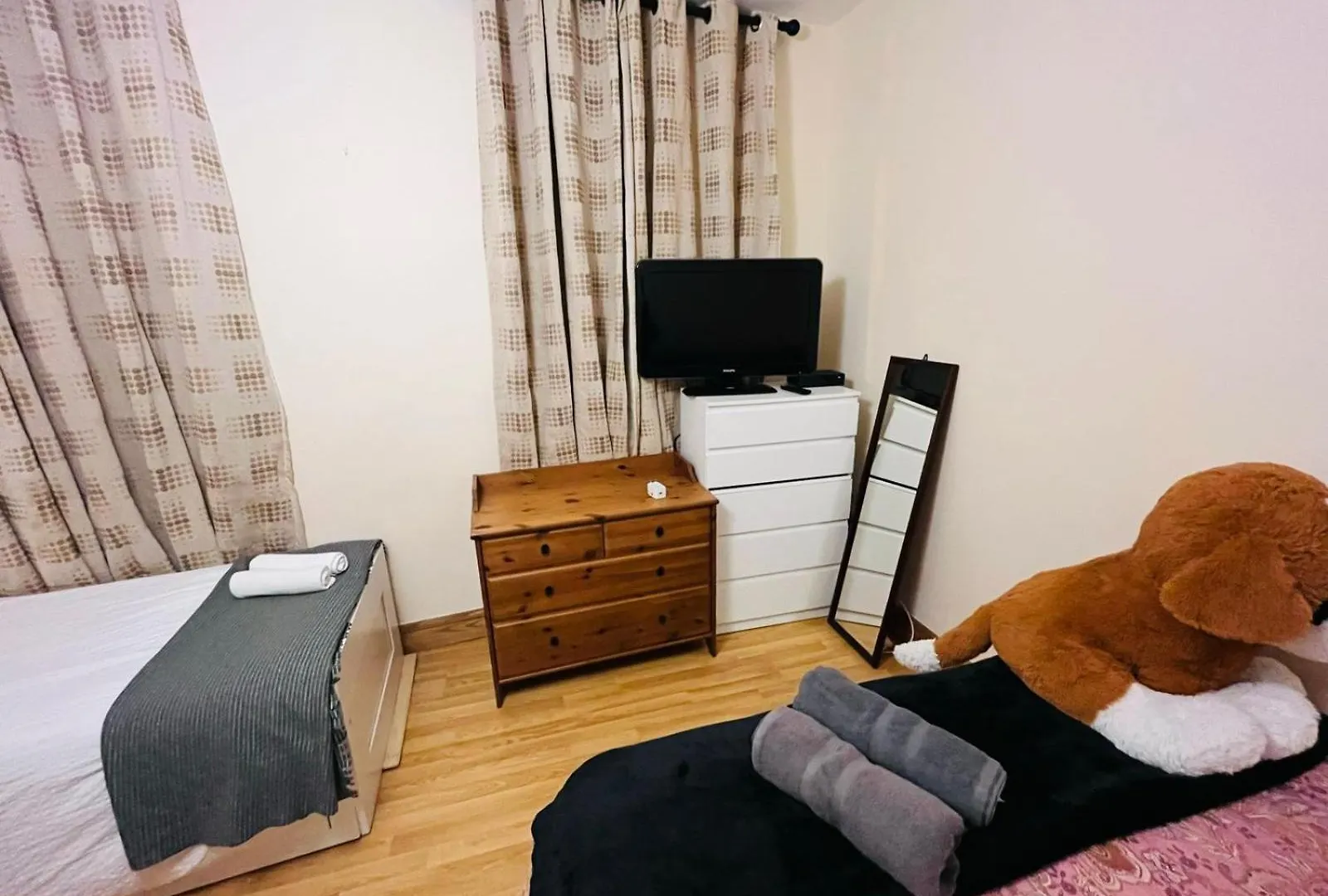Habitacion Cuadruple Δουβλίνο 0*,